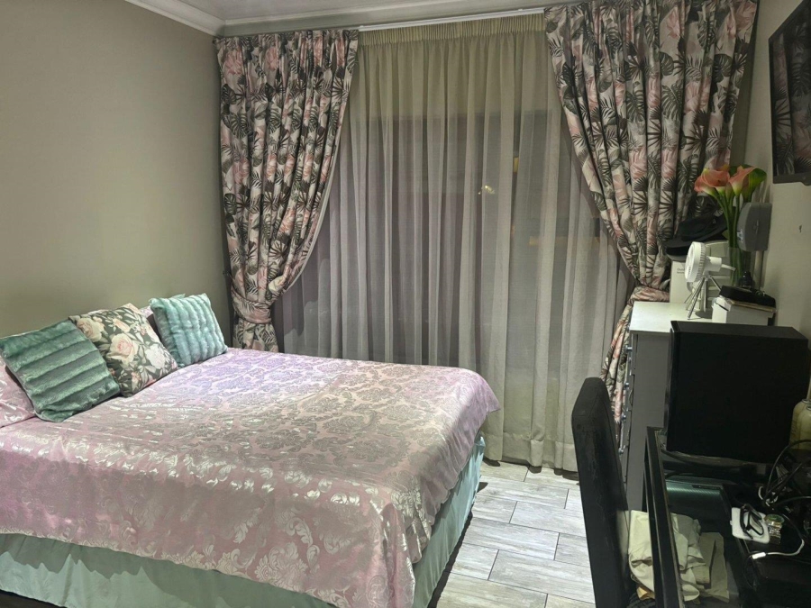 5 Bedroom Property for Sale in Sasolburg Ext 23 Free State